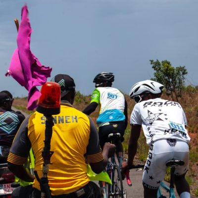 在塞拉利昂骑自行车意味着什么